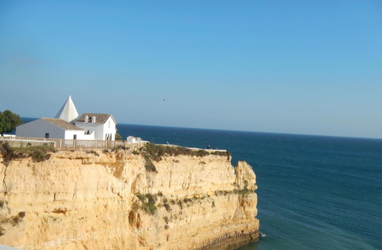 Апартаменты Carvoeiro Sol Seafront Экстерьер фото